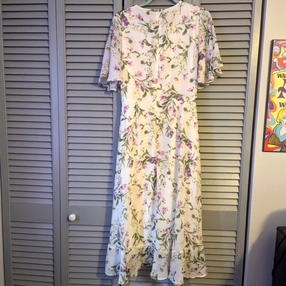 White Floral Dress - Picture 2 of 3